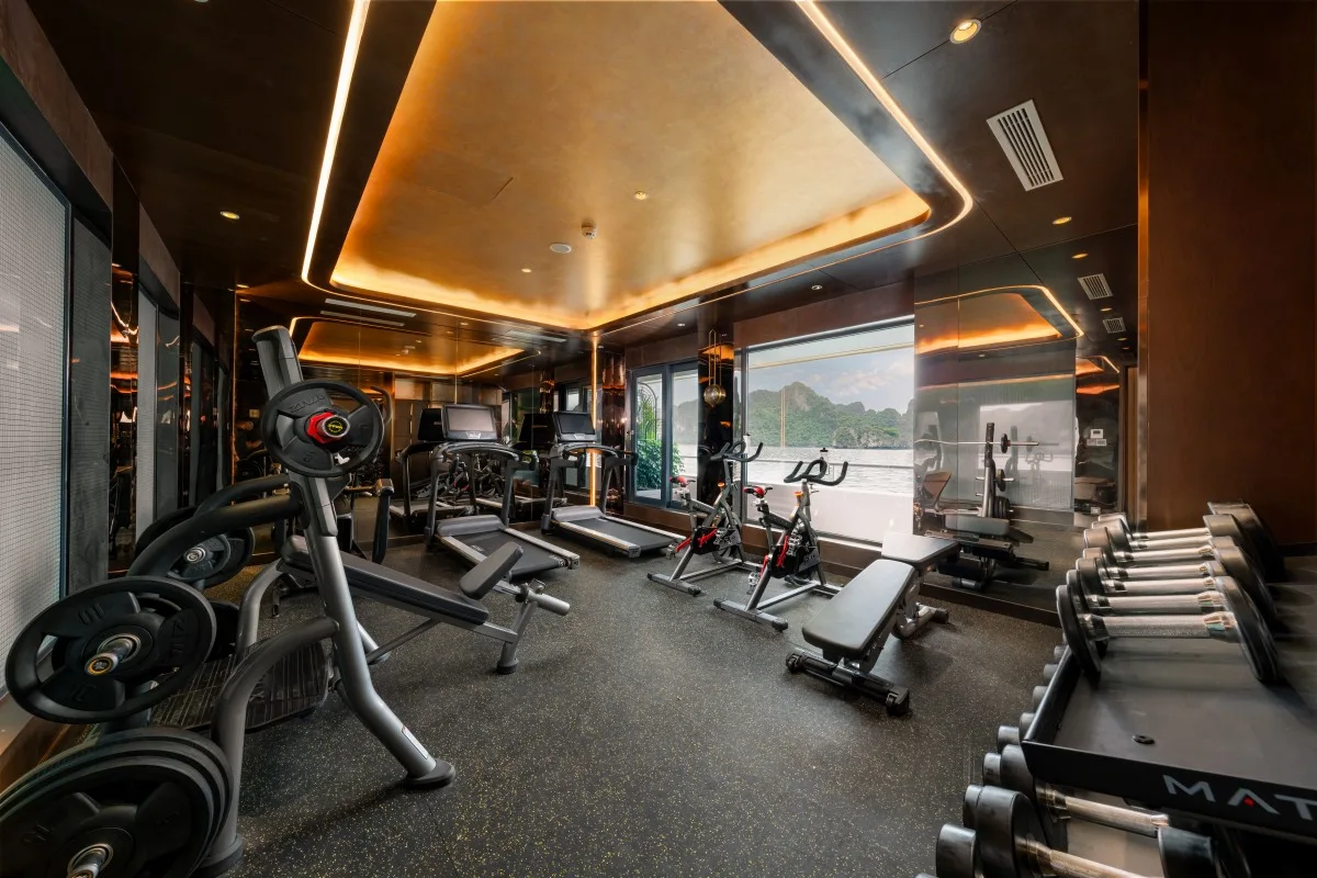 Gemini Gym & Jupiter Mini Golf Course- Du thuyền Sea Star