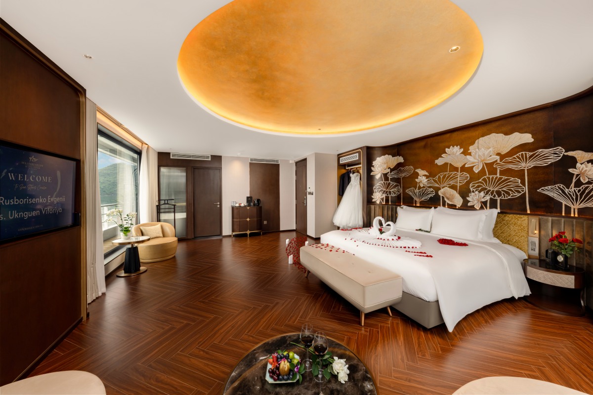 Royal Suite - Sea Star Cruise