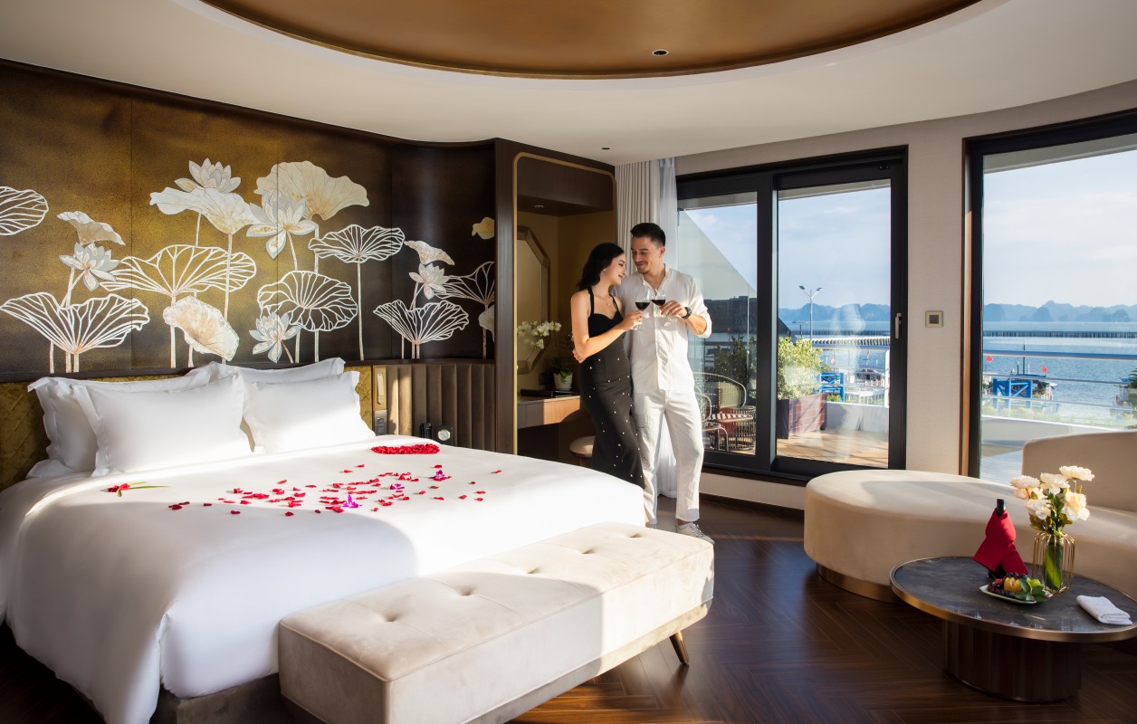 Royal Suite - Sea Star Cruise