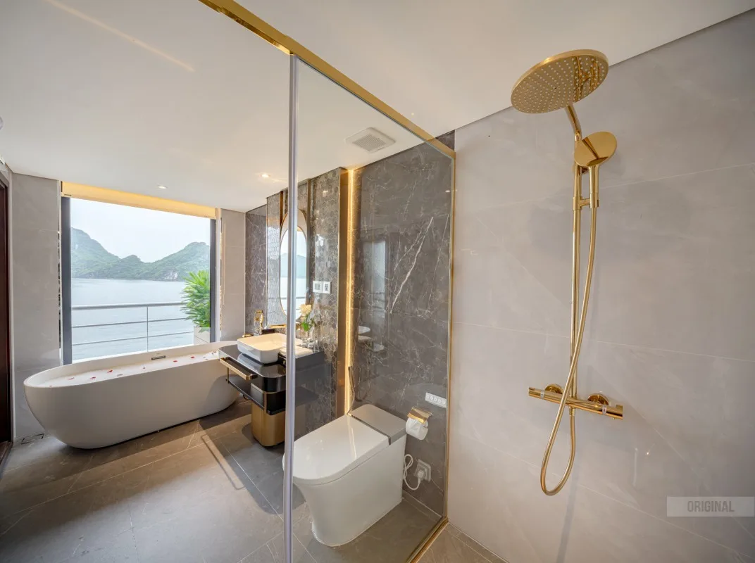 Royal Suite - Sea Star Cruise