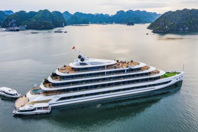 Du Thuyền Sea Star 6* – Sang trọng bậc nhất tại Hạ Long
