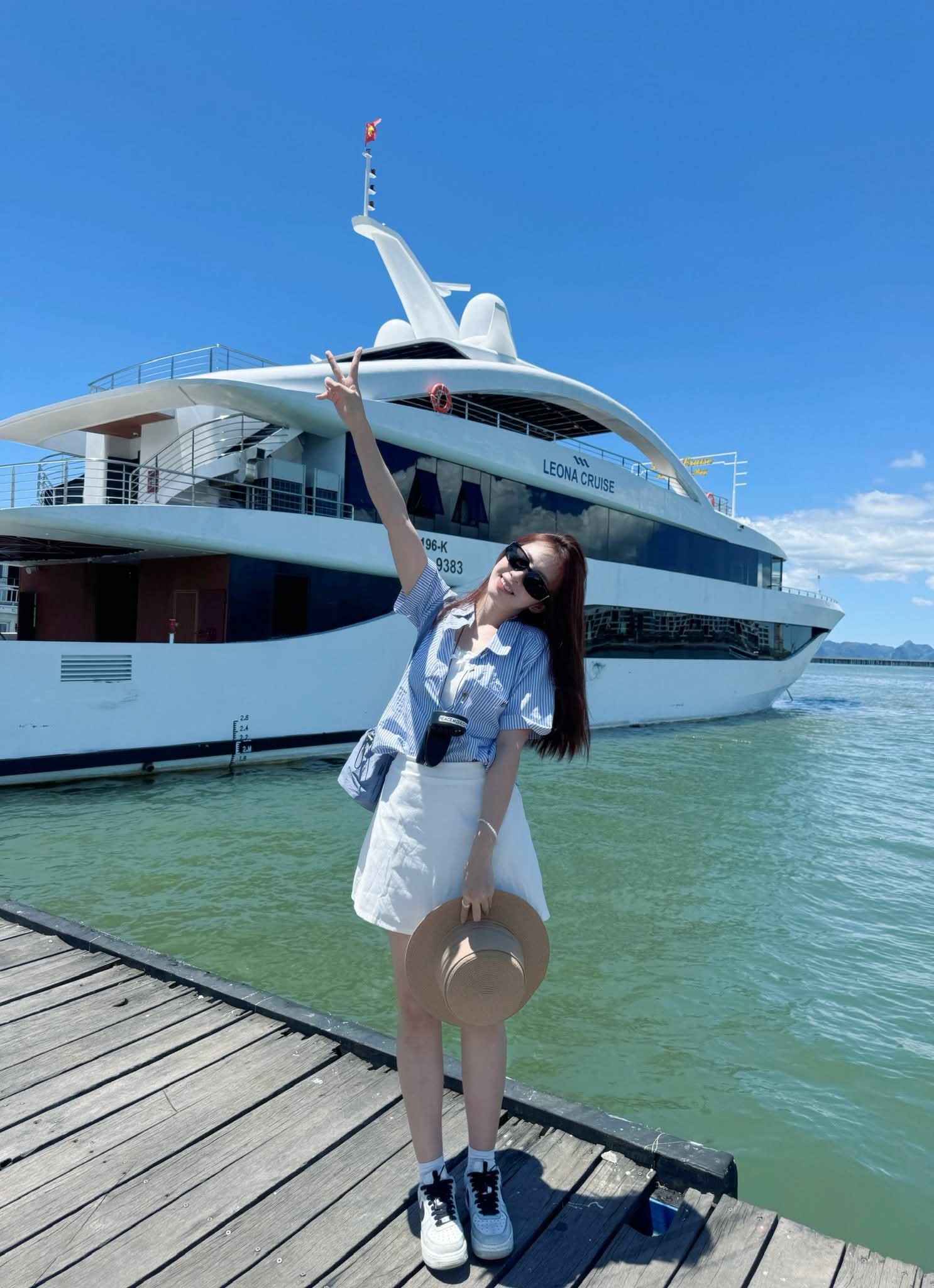 Du Thuyền Leona Cruise (17)