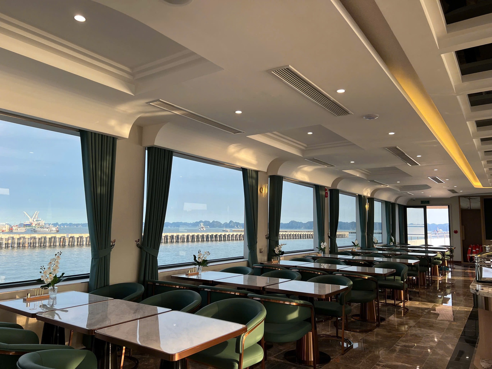 Du Thuyền Leona Cruise (2)