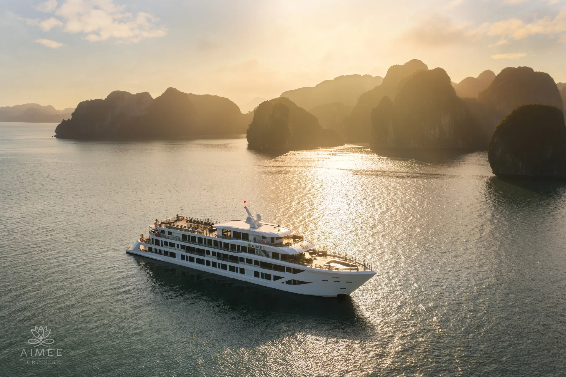 Aime'e Cruises Halong bay