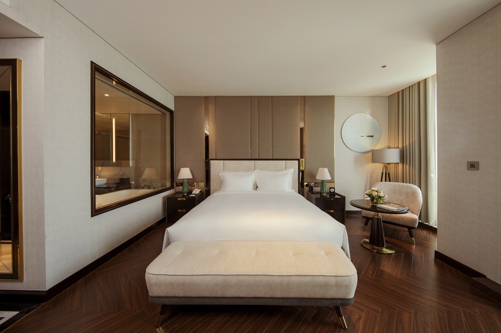 Deluxe Room Radisson Blu Hạ Long