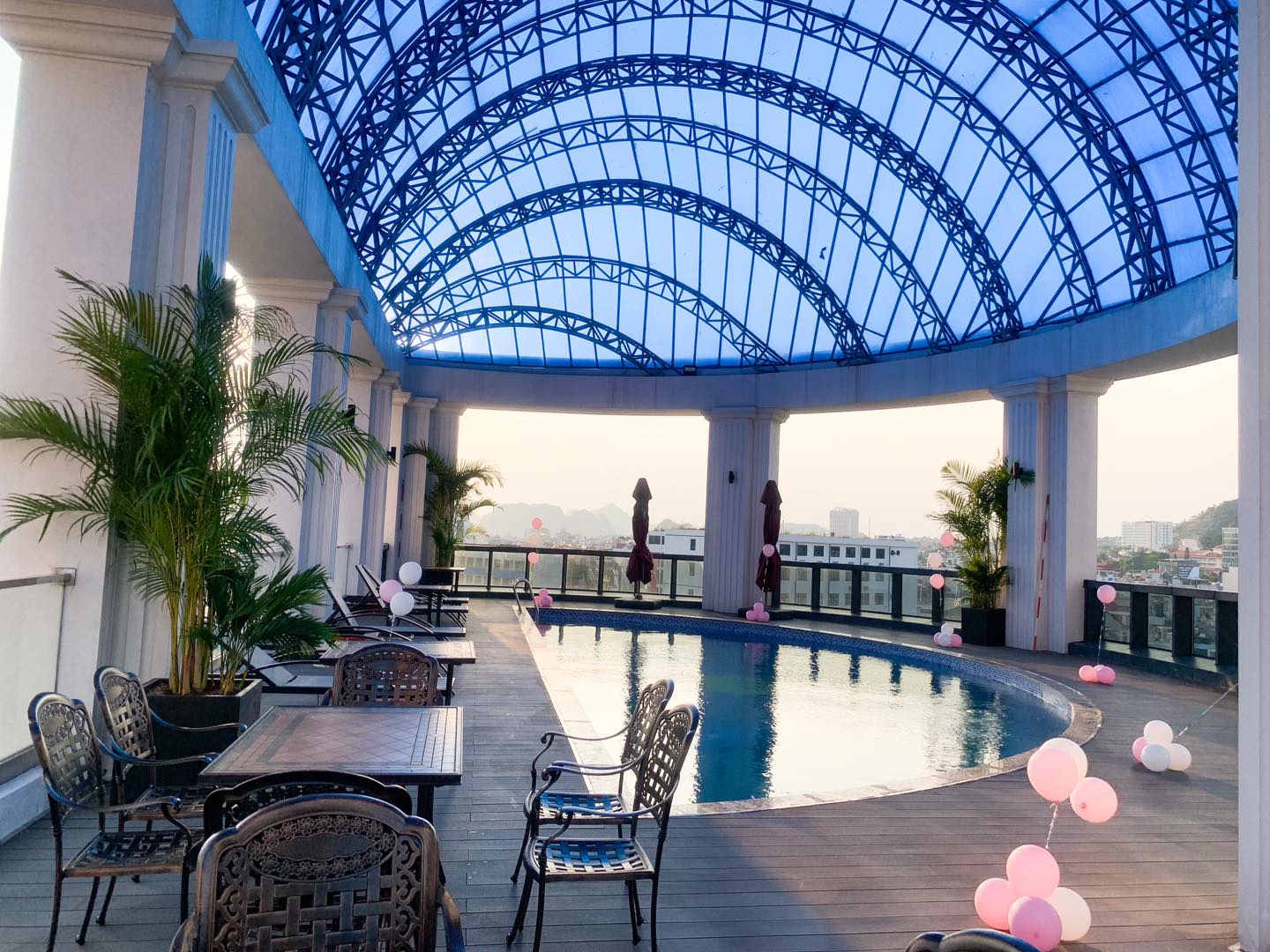 Paddington Ha Long Bayview -Hồ Bơi Ngoài Trời