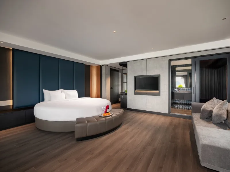 Executive Terrace Suite.