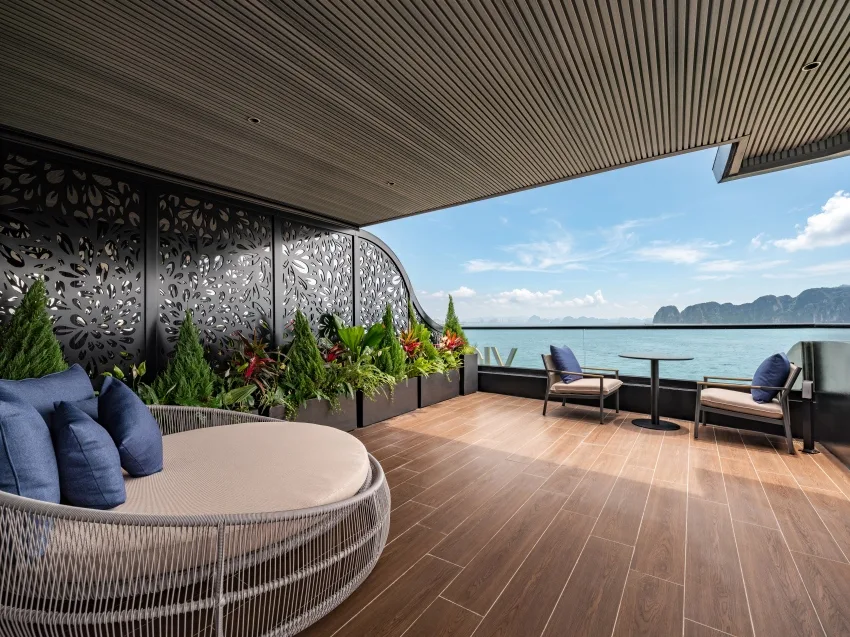 Vip Balcony