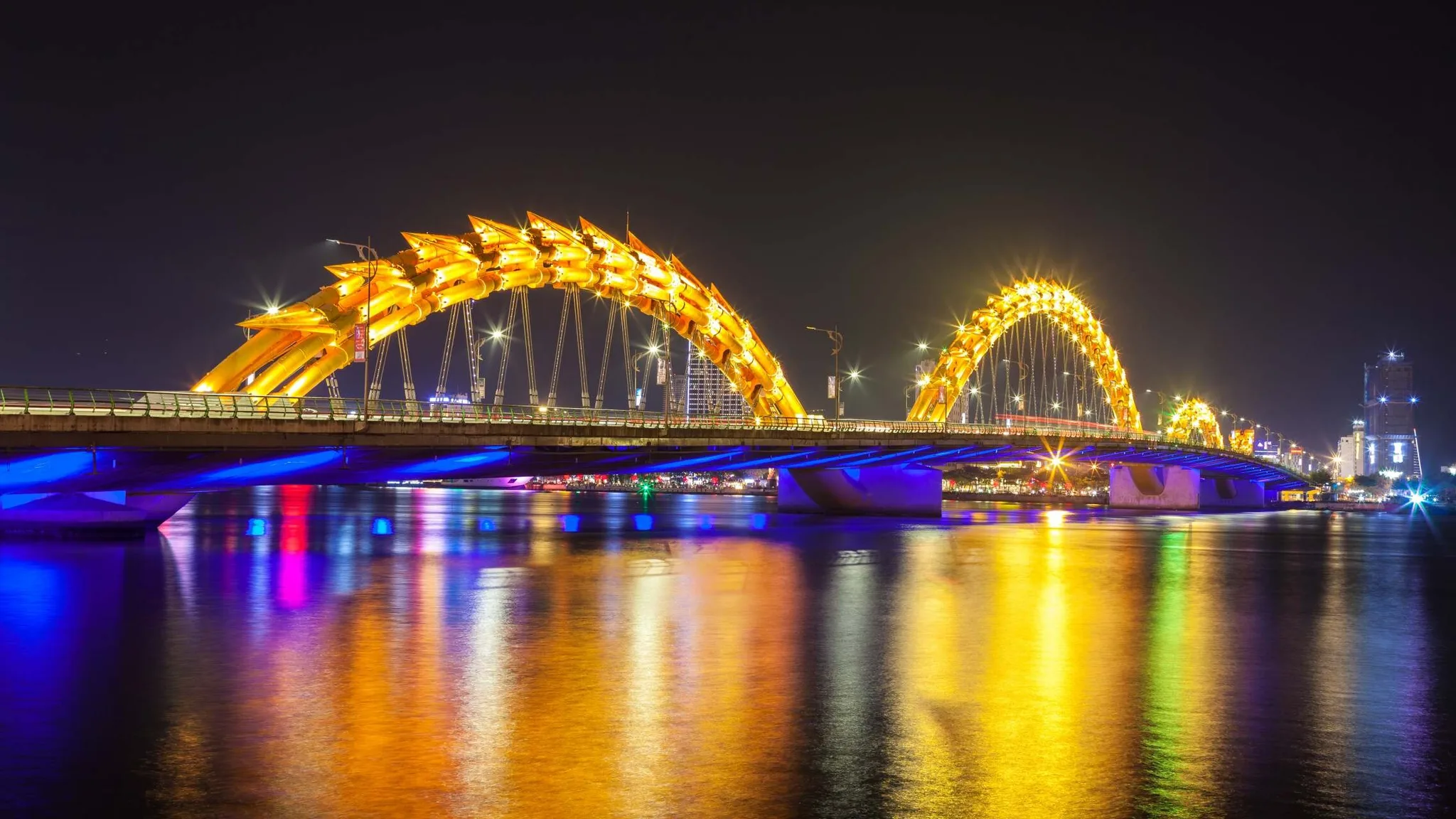 Da Nang Dragon Bridge.